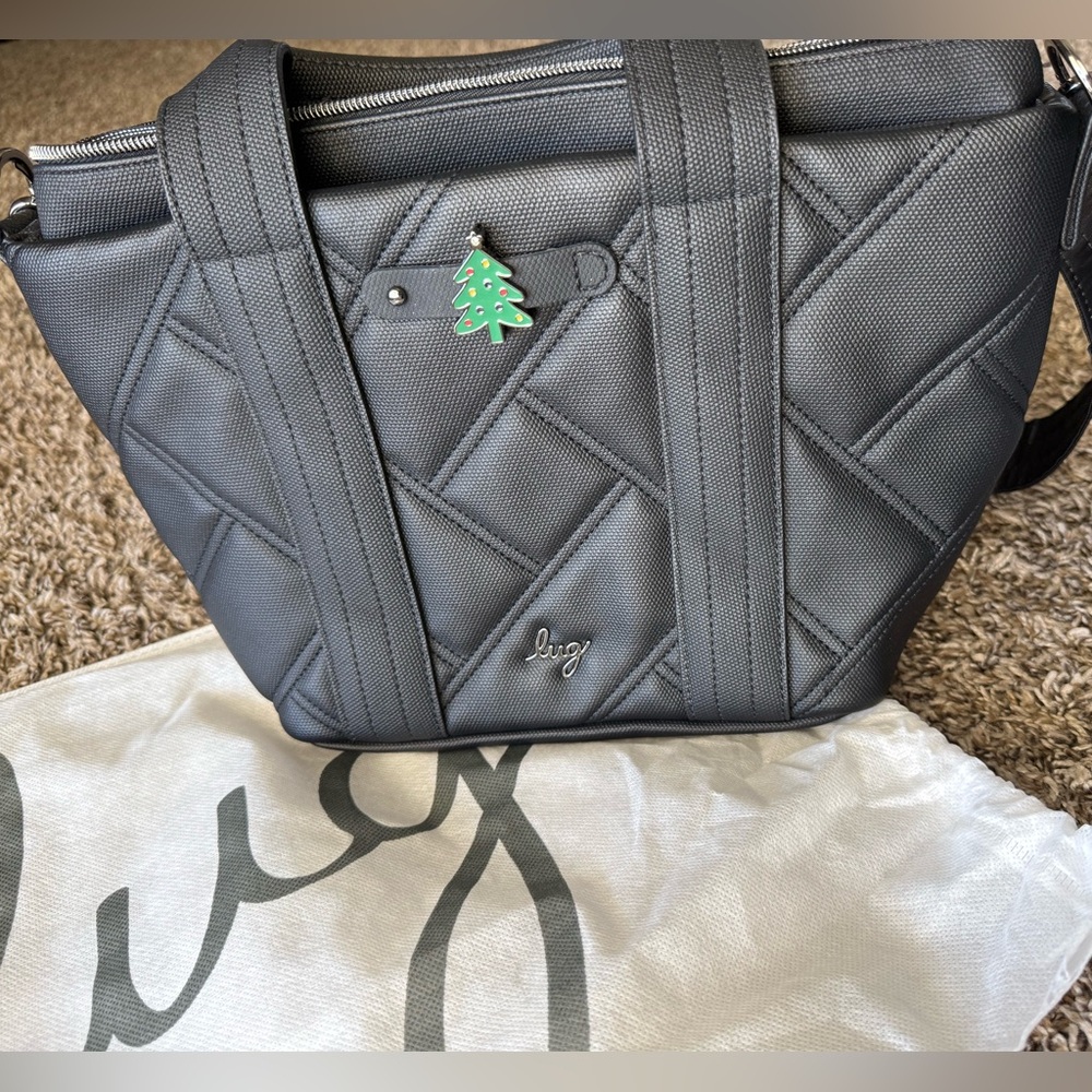 Lug Dory Matte Luxe with Charm!